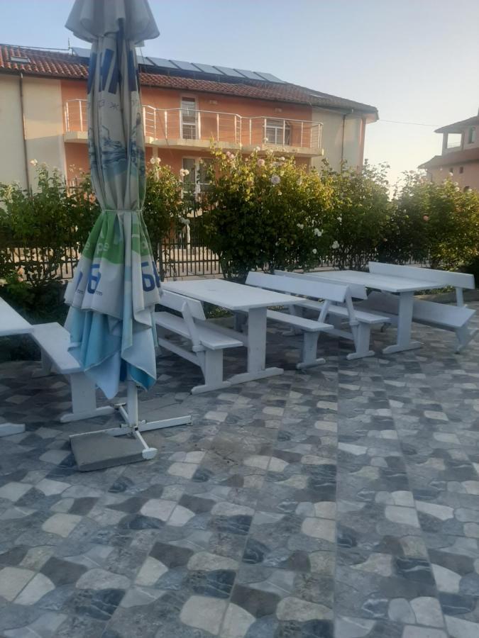 Family Hotel Coral سوزوبول المظهر الخارجي الصورة
