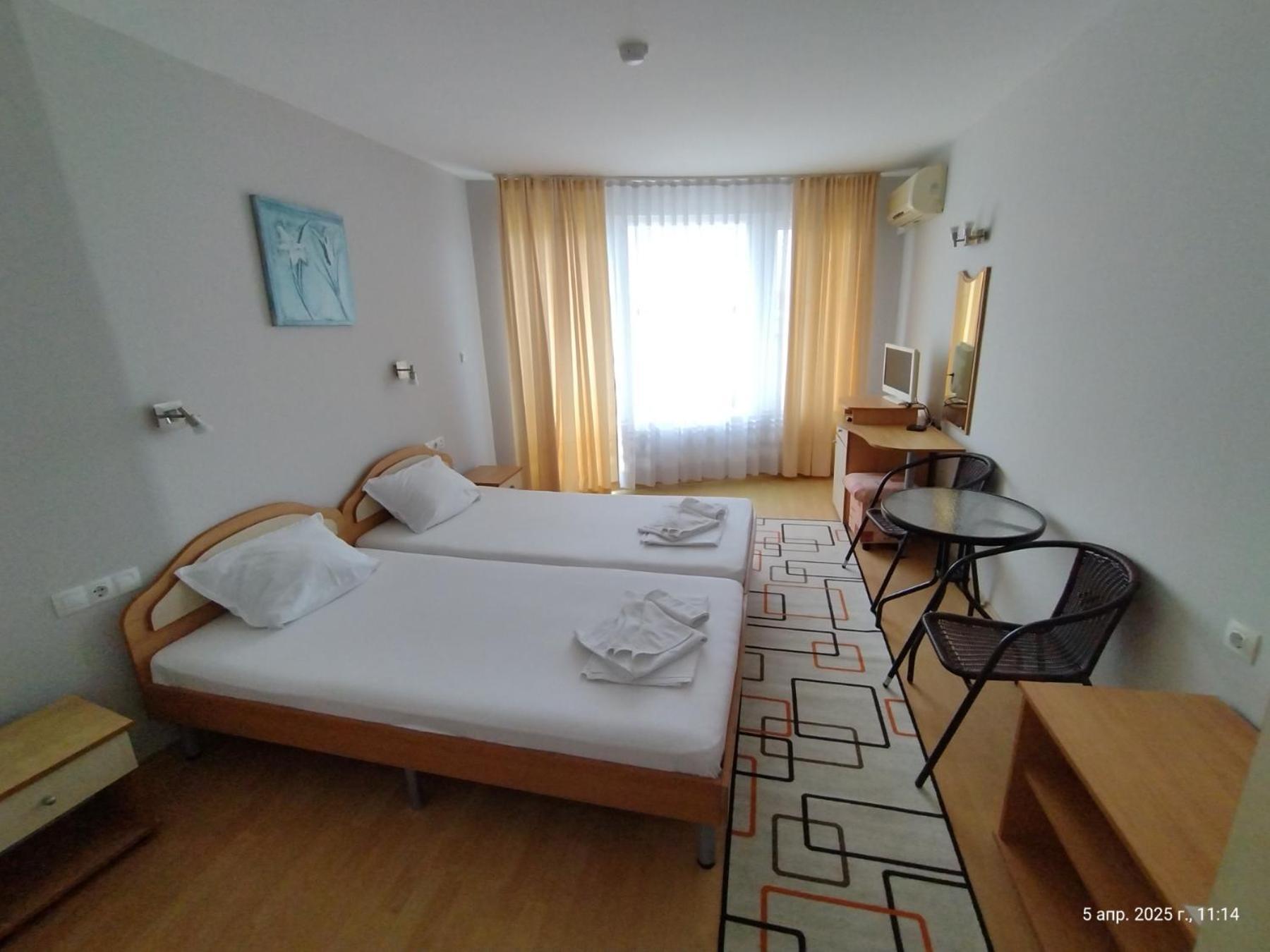 Family Hotel Coral سوزوبول المظهر الخارجي الصورة